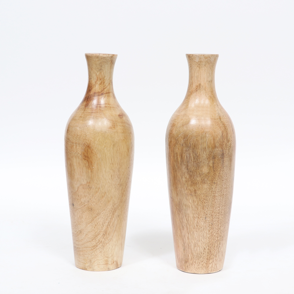 WOODEN SET OF VASE